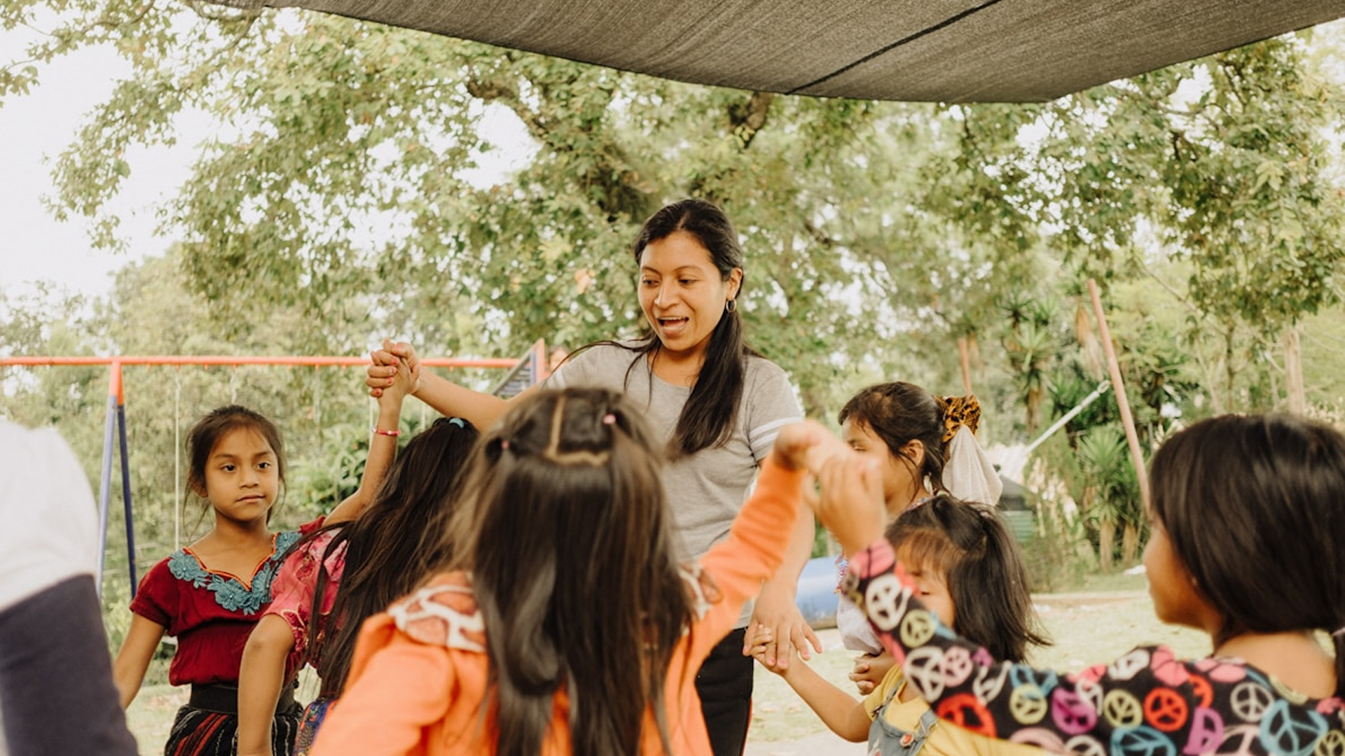 Smart contracts that help earn passive income forever